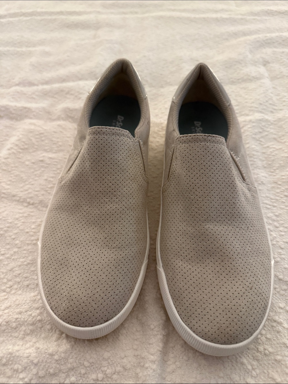 Womens Slip-On Casual Sneakers